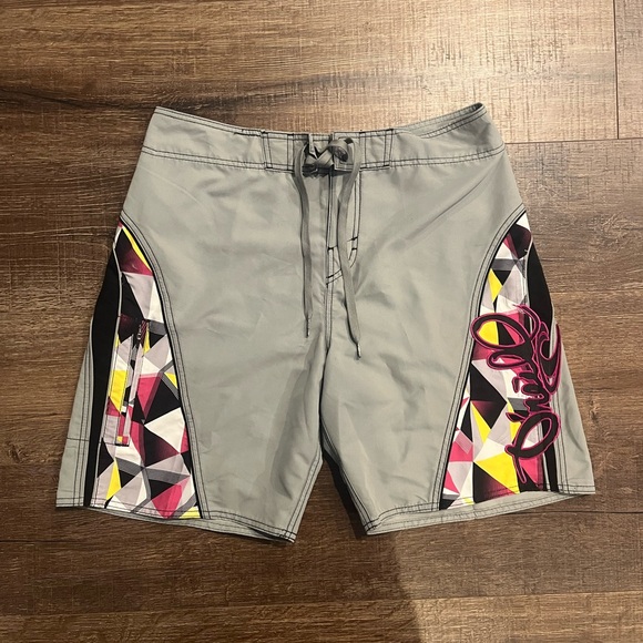 O’NeillMen’s Boardshort